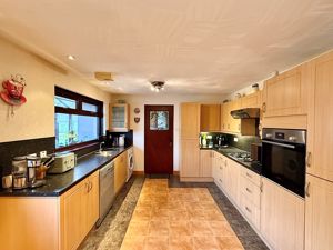 Photo 7- click for photo gallery